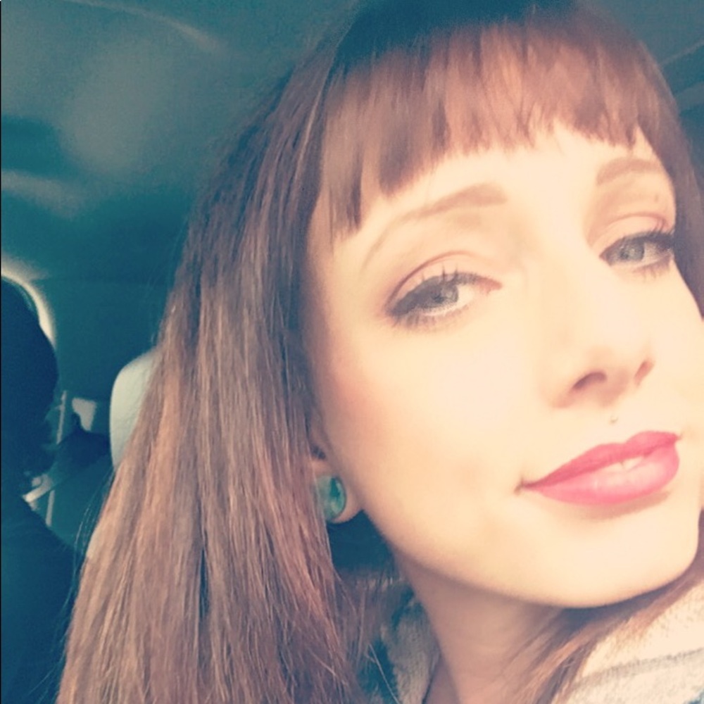 Meet your Posher, Andee